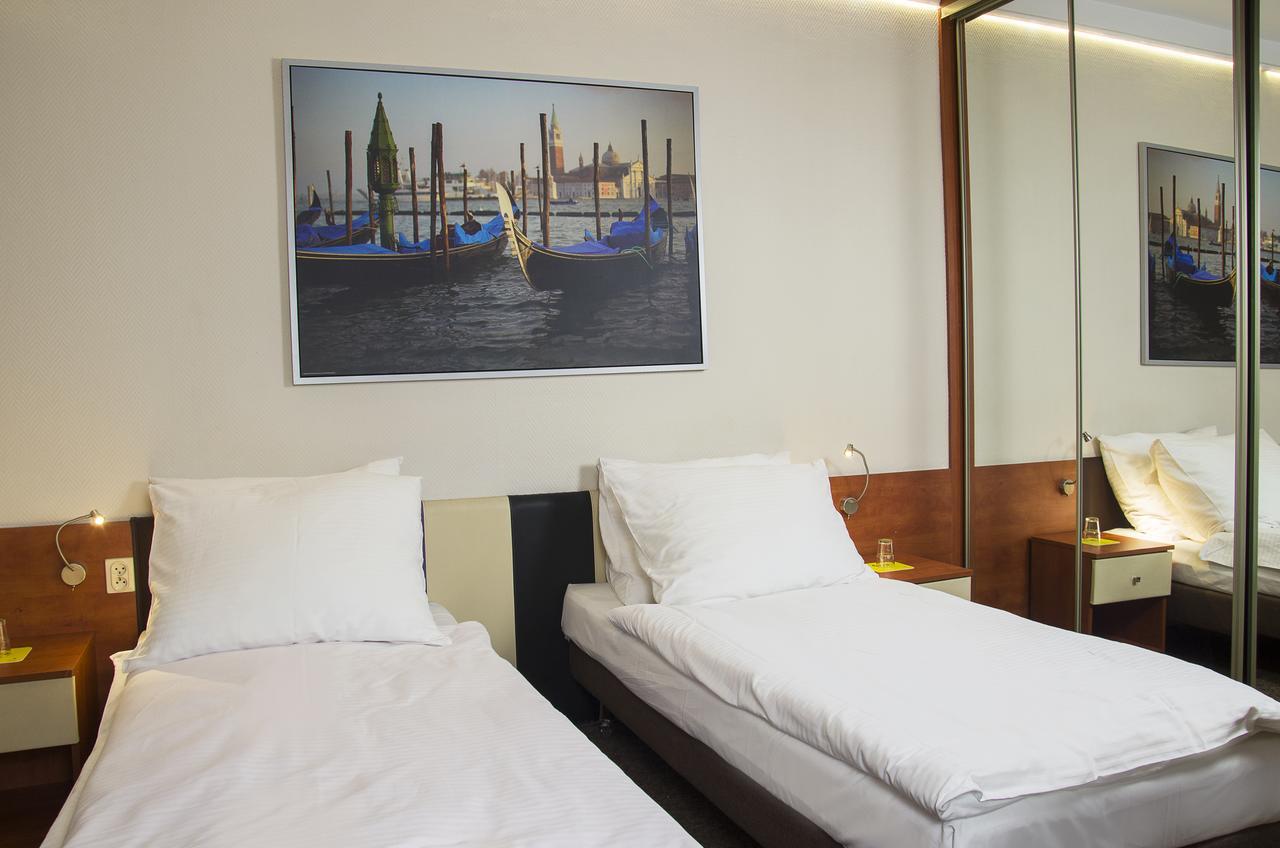 Eurohotel Katowice Nikiszowiec Экстерьер фото